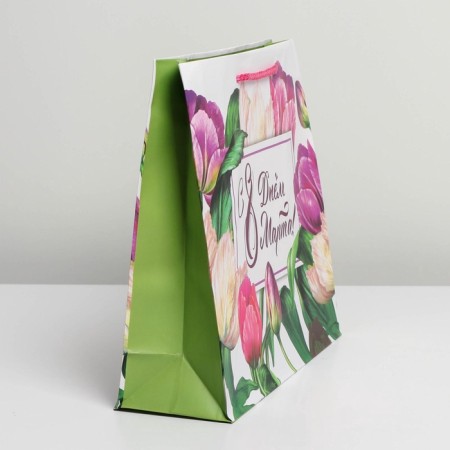 Gift Laminated Horizontal Package, packaging, “Happy March 8”, ML 25 x 21 x 8 cm-3