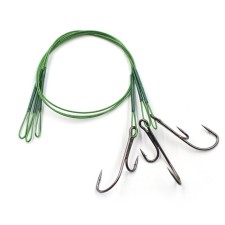 The leash of the steel Namazu Leader 1x7 Coated Green, D = 0.33 mm, l = 20 cm, with a lively hook