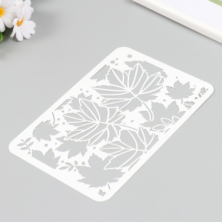 Plastic stencil "maple leaves" 16x24 cm-1