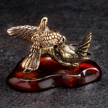 Souvenir "Pigeons on a branch", brass, amber-2
