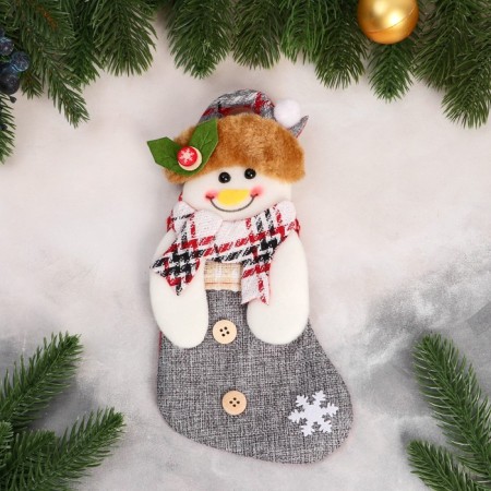 A toe for gifts "Snowman with a berry" 11x26 cm, white-gray-1