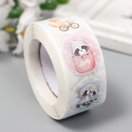 Stick Paper "Cute Beasts" d = 2.5 cm 500 pcs in a roll 3x6.5x6.5 cm-1