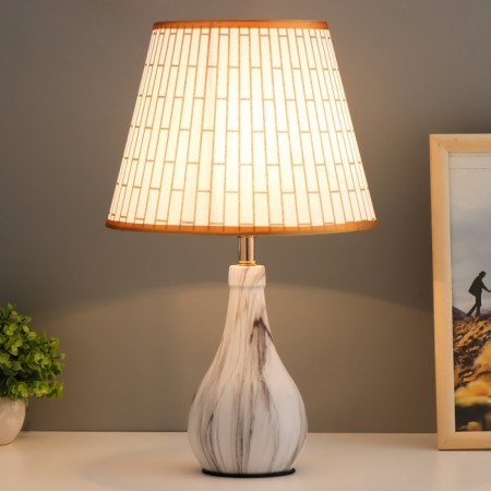 Table lamp "Almedia" E27 40W white 25x25x43 cm Risalux-1