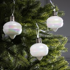 A set of Christmas balls 