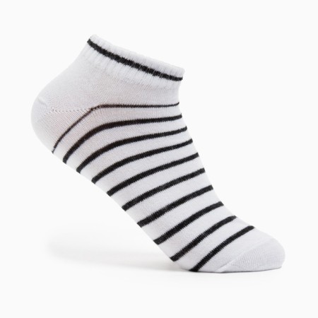 Women's socks, white color, size 23-25