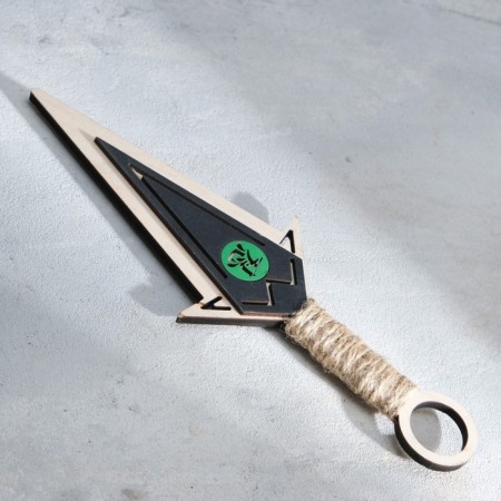 Wooden souvenir "Kunai knife", green