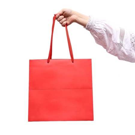 Packet for cake, 30 x 30 x 30cm, red