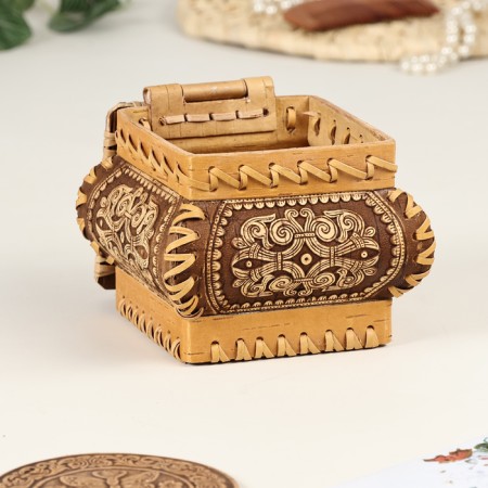 Casket "Baby Berries", 12x12x9 cm, birch bark-3