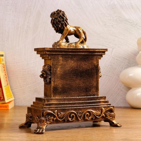 Tables "Tsar of animals", discrete move, 24.5 x 13 x 30 cm-2