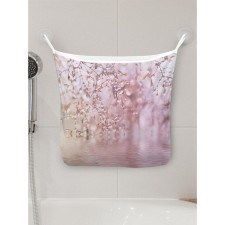 Organizer in a bath on suction cups 