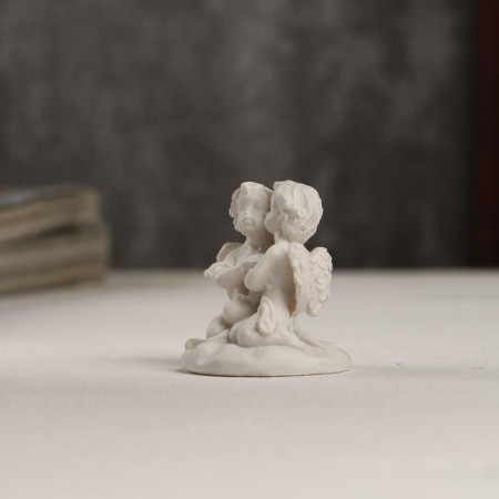Polystone souvenir "Snow -white angels on a cloud" 3.5x3.2x3.2 cm-1