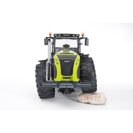 Claas Xerion 5000 tractor with a rotating cabin-9