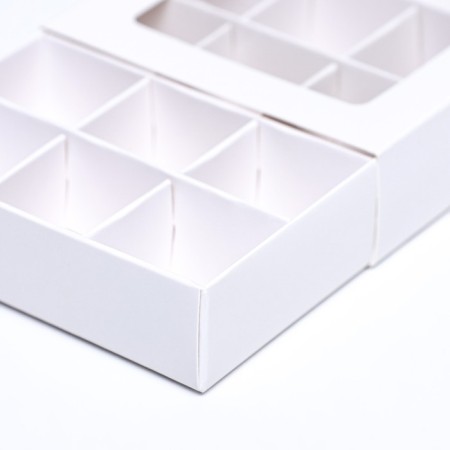 Box for sweets 12 pieces, 11.5 x 8.7 x 2.5 thin separators, white-3