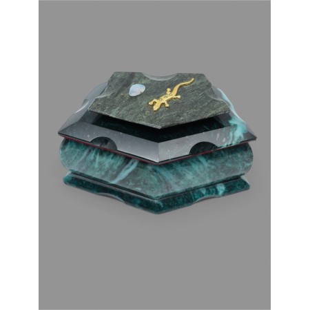Casket "Pyathedral" 16x9x8 cm, natural stone, coil-9