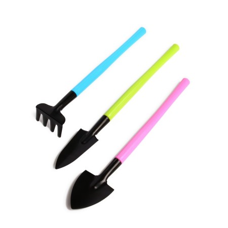 A set of garden tools, 3 objects: rake, 2 blades, length 21 cm, plastic handles, mix
