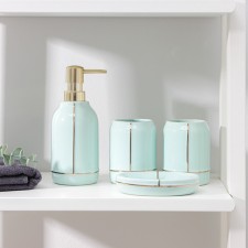 A set of accessories for the bathroom 