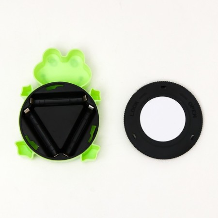 Night Pushlite "Frog" 3XLED 3AAA green 7x2x9cm Risalux-9