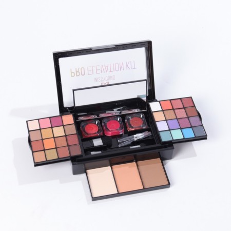 A set of professional cosmetics "Miss Young" No. 18