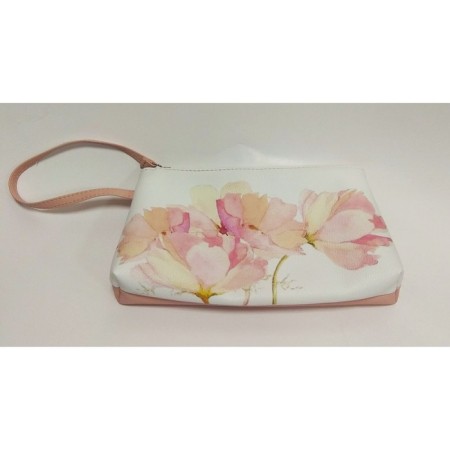 Cosmetic bag is powder, "flowers"