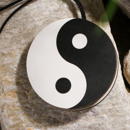 Car suspension Grand Caratt Yin-yang, wood, felt-1