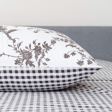 A set with a blanket 1.5 joint venture Sofi de Marko "Massimo", size 180x230 cm, 150x220 cm, 50x70 cm-3