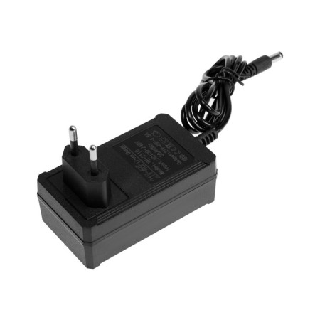 KingQueen KQ-101K, 18 V, 2x2 Ach, 25 Nm, 2 speeds, 450-1500 rpm, case, case-9