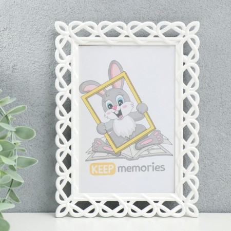Photo frame 10x15 cm plastic L-7 white (plastic screen)