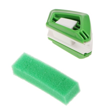 Tool for restoring the wiper brush