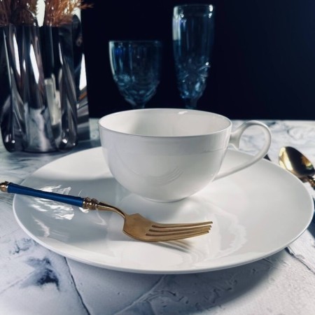 Lenardi Atlant broth, bone porcelain, 600 ml