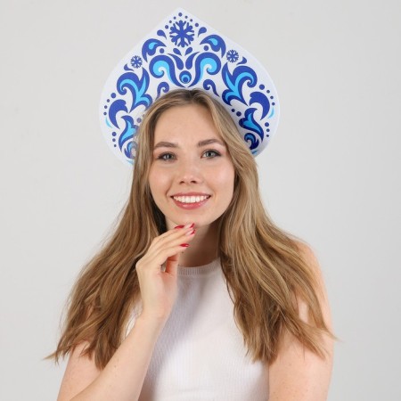 Carnival Kokoshnik "Snow Princess" made of felt-2