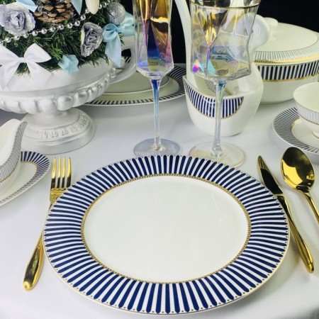 A set of 6 plates Lenardi, D = 27 cm-1