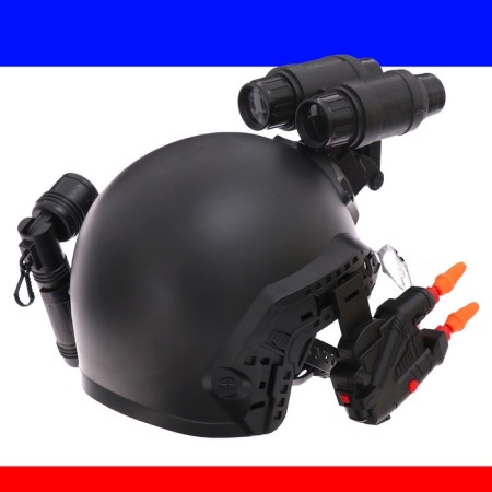 The helmet of the policeman "Super Agent", light and sound effects, works from batteries-8
