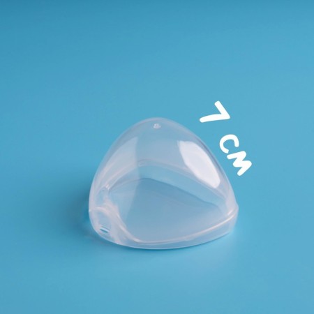 A container for storing and sterilizing the nipples and dummy, the color is transparent-2
