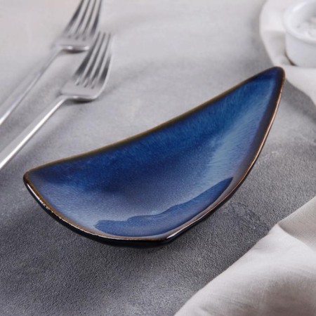 Ceramic serving dish "Lunar Trail", 19.5 × 10.5 cm-1