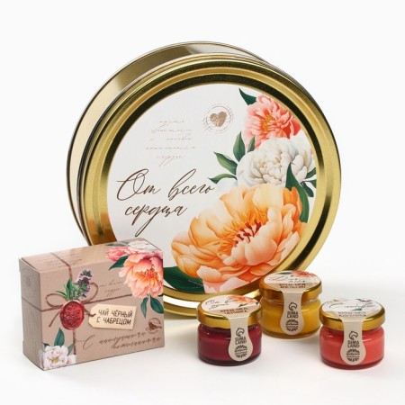 Gift set "Mail": creamy, tea, nuts in chocolate