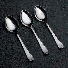 A set of teaspoons 