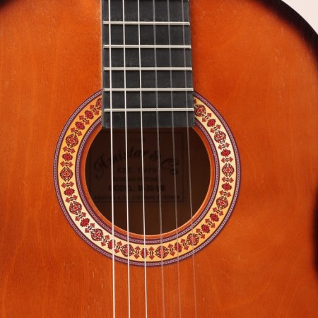 Classical guitar "Amistar N-30" 6 string, Menz. 650mm, matte-2