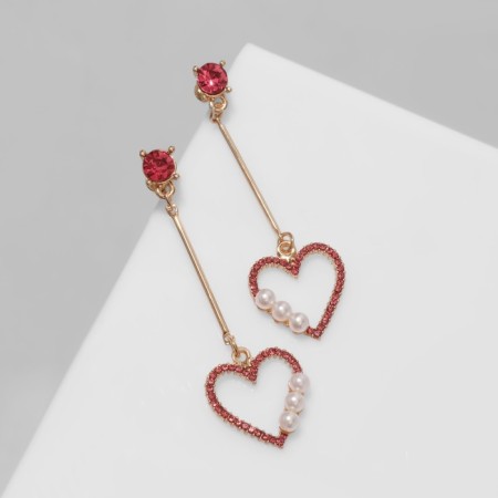 Earrings "Heart" with pearls, colored in gold