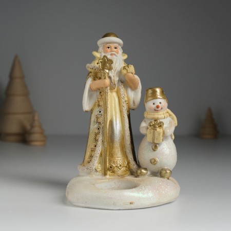 Polystone candlestick "Santa Claus in a brown fur coat with a snowman" d = 3? 5 cm 10.3x9.8x14 cm