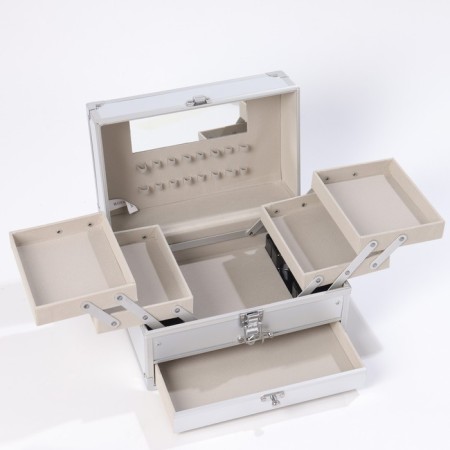 A set of professional cosmetics "Miss Young" No. 16-5