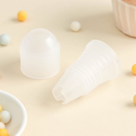 Adapter for confectionery bag of the share, 3.6 × 3.6 × 5.4 cm, for nozzle d = 2 cm-2