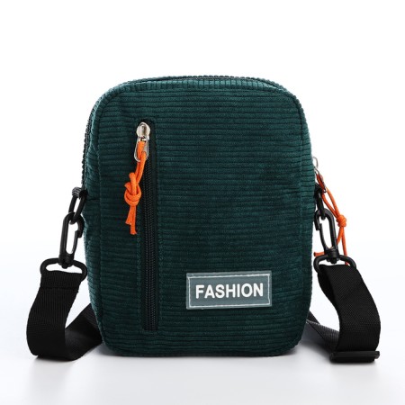 Youth bag with zipper, external pocket, green color