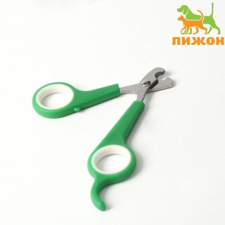 Coger scissors with an emphasis for a finger, a hole of 6 mm, green with white