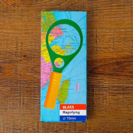 Lupa is classic, drop 5x, d = 7.5 cm, with a compass-3