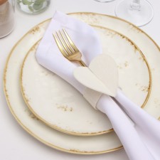 The set is decorative. rings for napkins 