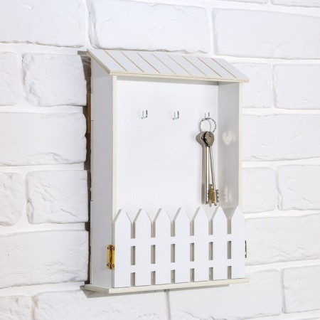 The keybox is “white”, 22.5 x 30.5 x 5.7 cm.-3