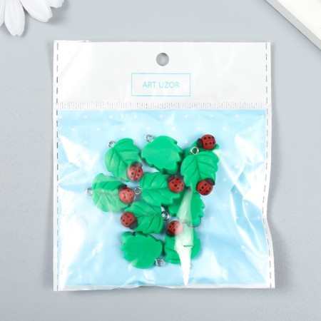 Decor for creativity plastic "Leaf with God's cow with a loop" 0.4x1.6x2 cm-3