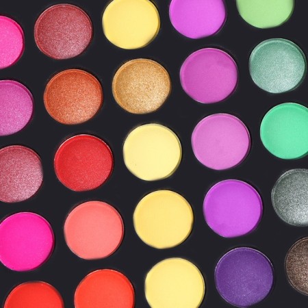 A set of decorative cosmetics (shadows for the eyelids, blush, lip gloss, correctors)-6