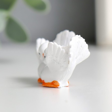 Souvenir Polystone "White Pigeons" mix 2.5x4.7x3 cm-4
