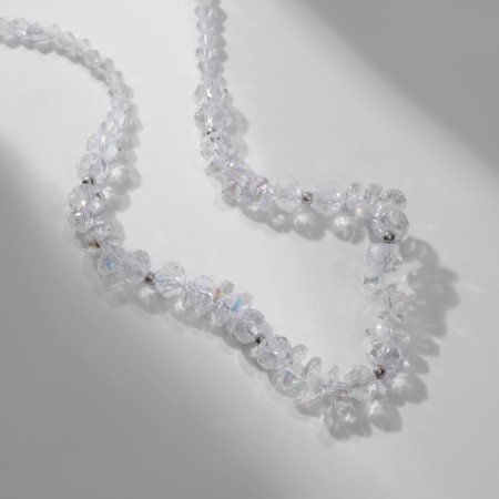 The necklace "baby" is shine, rainbow color in silver, 40 cm